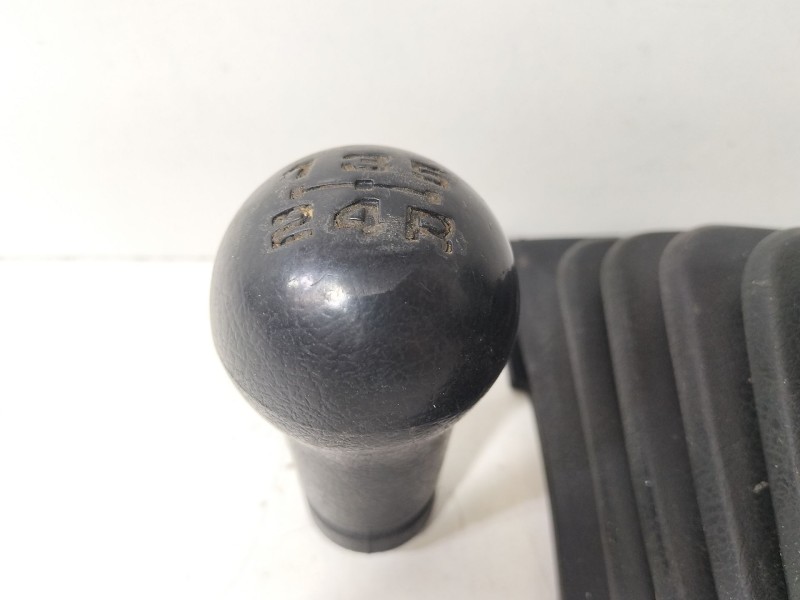 Recambio de pomo palanca cambio para suzuki vitara (et) hdi (se 420hdi) referencia OEM IAM vitara  