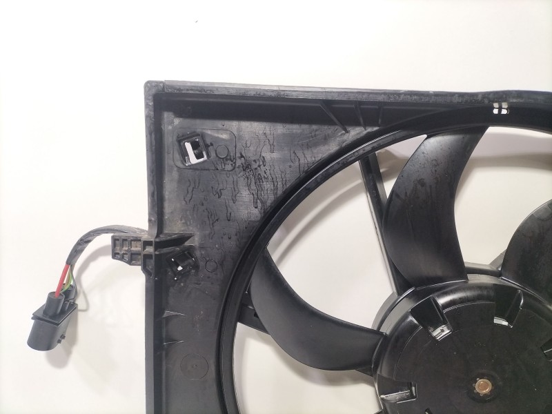 Recambio de electroventilador para volkswagen golf vii (5g1, bq1, be1, be2) 1.6 tdi referencia OEM IAM 5Q0121205AL  