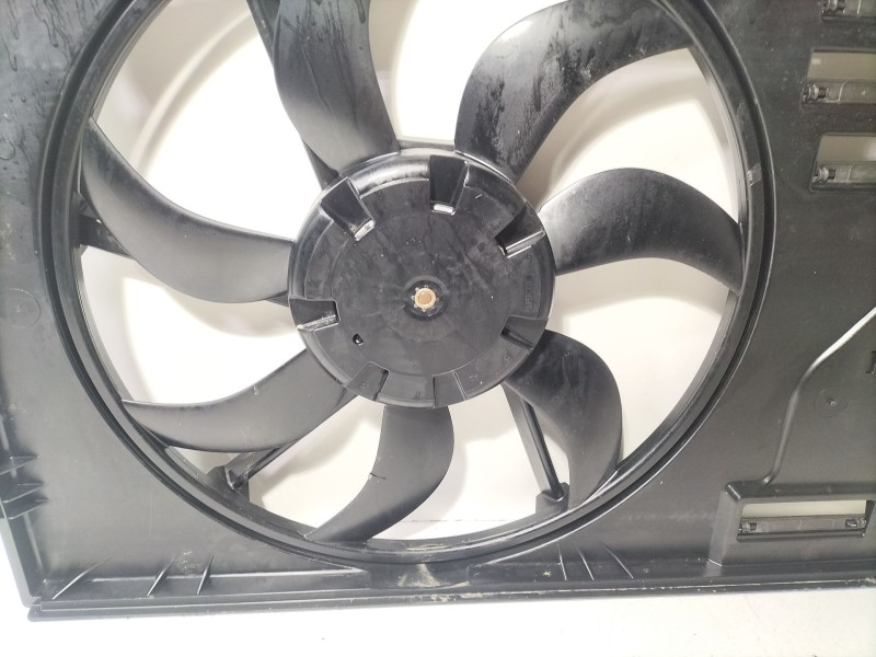 Recambio de electroventilador para volkswagen golf vii (5g1, bq1, be1, be2) 1.6 tdi referencia OEM IAM 5Q0121205AL  