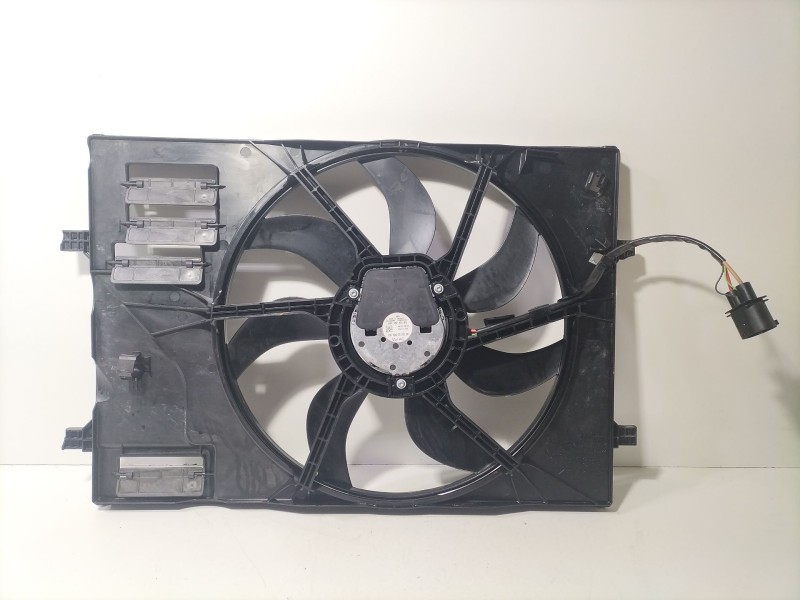 Recambio de electroventilador para volkswagen golf vii (5g1, bq1, be1, be2) 1.6 tdi referencia OEM IAM 5Q0121205AL  