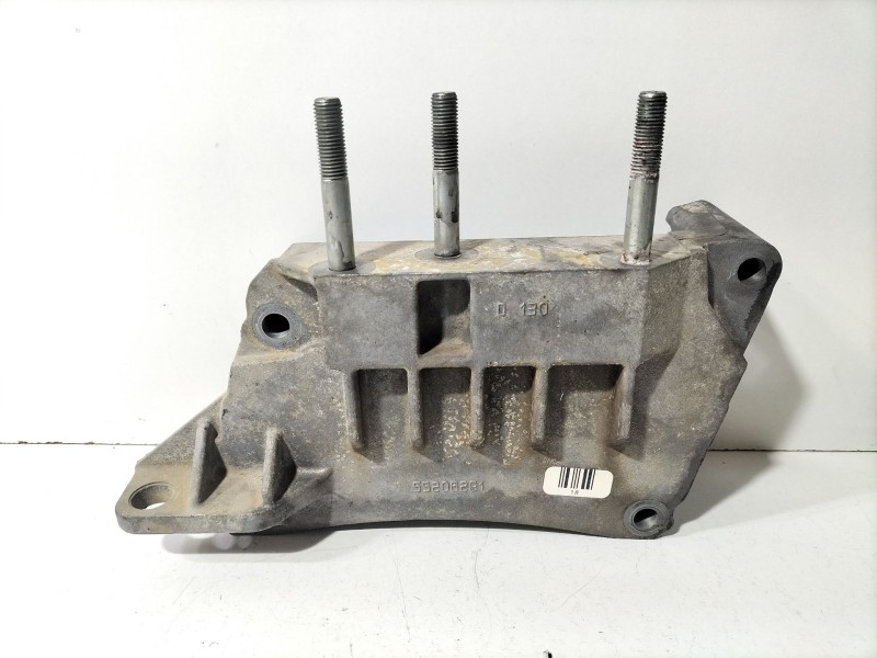 Recambio de soporte motor para ford ka (ru8) 1.3 tdci referencia OEM IAM 55206291  