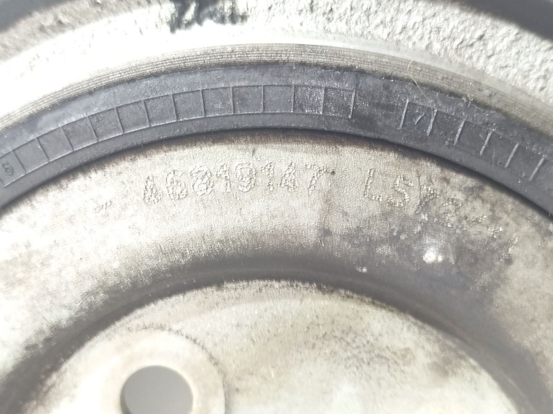 Recambio de polea cigueñal para opel corsa c 1.3 16v cdti cat (z 13 dt / ln9) referencia OEM IAM 46819147  