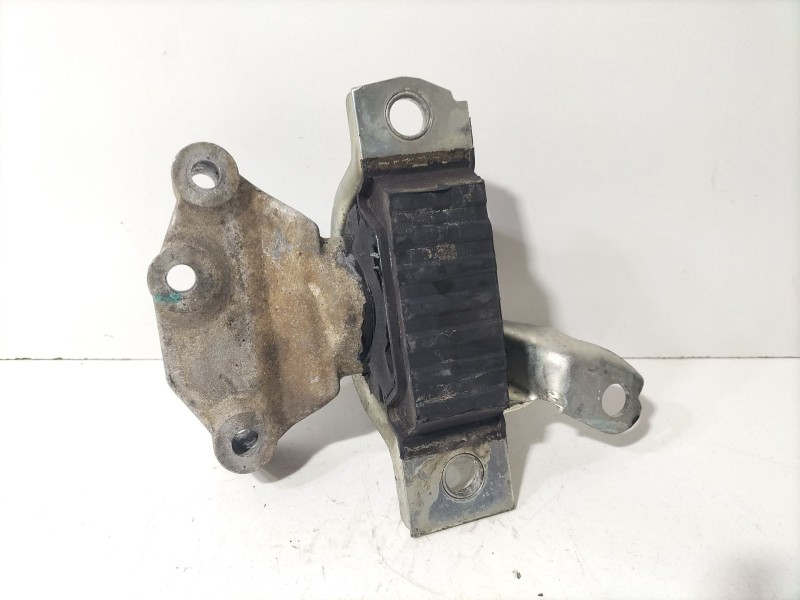Recambio de soporte motor para ford ka (ru8) 1.3 tdci referencia OEM IAM 51730868  