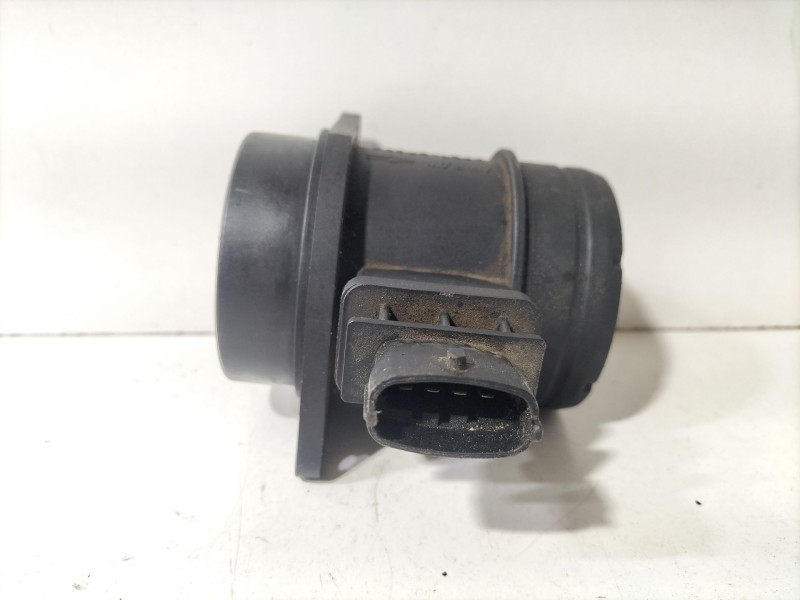 Recambio de caudalimetro para fiat grande punto (199) 1.3 16v jtd cat referencia OEM IAM F00C2G7023  