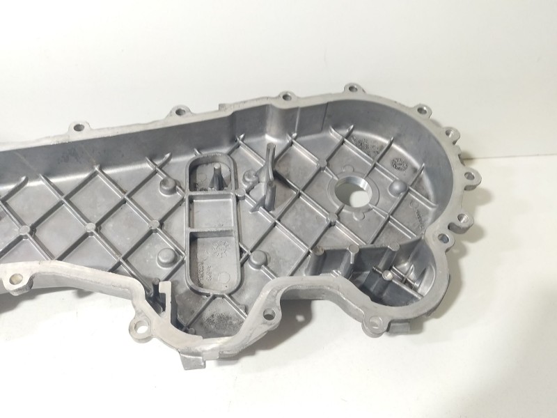 Recambio de tapa distribucion para fiat doblo (119) 1.3 16v jtd cat referencia OEM IAM 37004600  