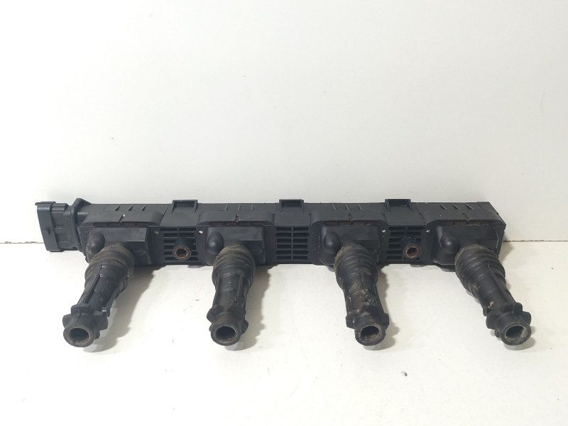 Recambio de bobina encendido para opel corsa c (x01) 1.2 (f08, f68) referencia OEM IAM 0221503472  