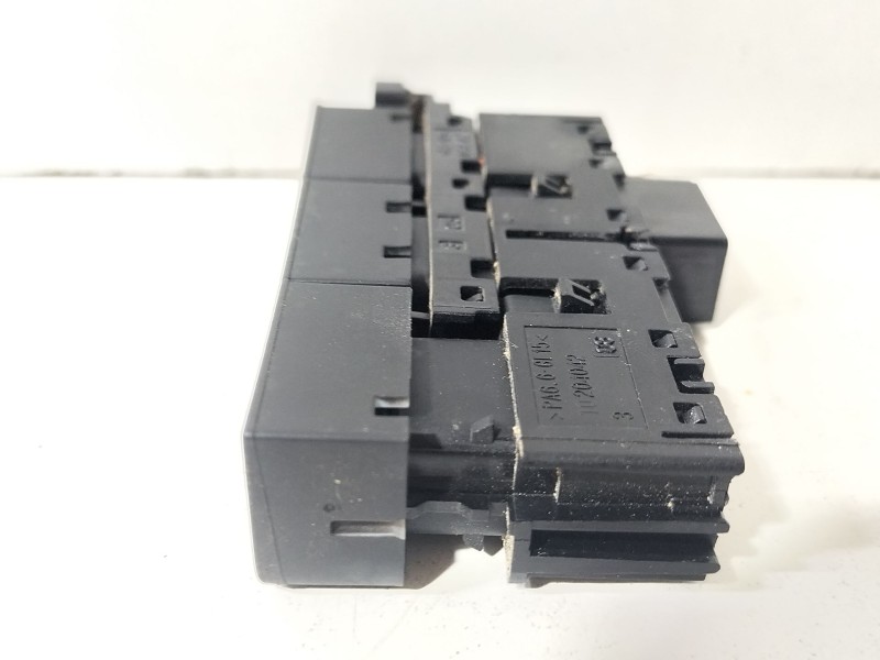 Recambio de interruptor para volkswagen golf vii (5g1, bq1, be1, be2) 1.6 tdi referencia OEM IAM 5G1927238F  