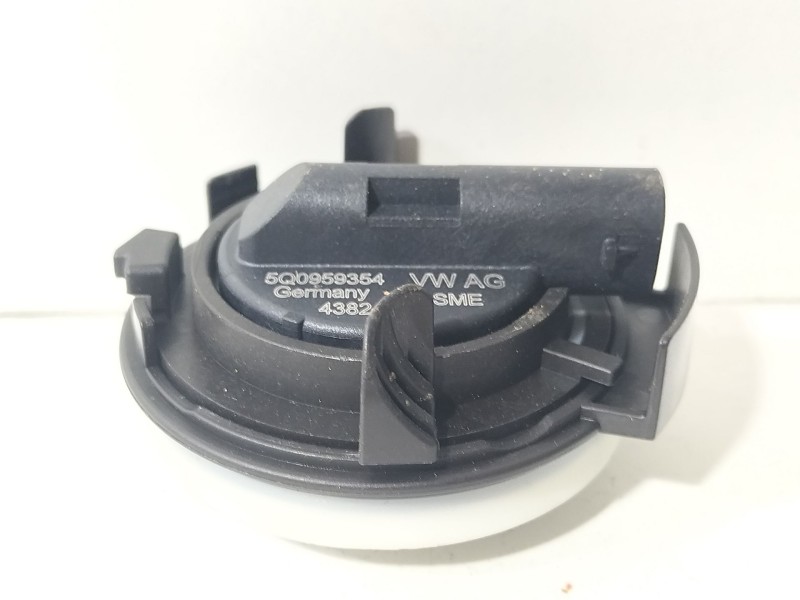 Recambio de sensor para volkswagen golf vii (5g1, bq1, be1, be2) 1.6 tdi referencia OEM IAM 5Q0959354  