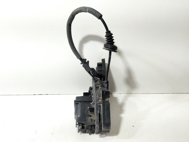 Recambio de cerradura puerta trasera derecha para volkswagen golf vii (5g1, bq1, be1, be2) 1.6 tdi referencia OEM IAM 5TA839016E