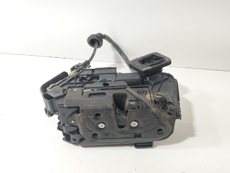 Recambio de cerradura puerta trasera derecha para volkswagen golf vii (5g1, bq1, be1, be2) 1.6 tdi referencia OEM IAM 5TA839016E