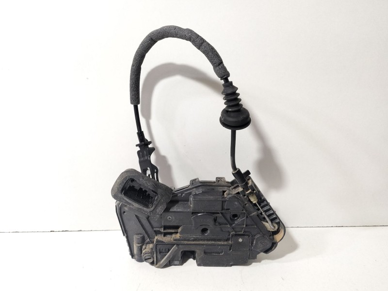 Recambio de cerradura puerta trasera izquierda para volkswagen golf vii (5g1, bq1, be1, be2) 1.6 tdi referencia OEM IAM 5TA83901