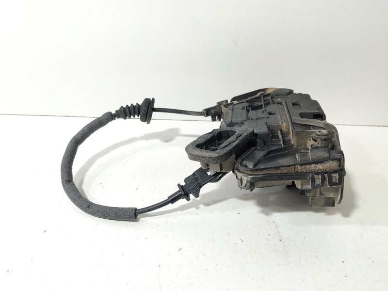 Recambio de cerradura puerta trasera izquierda para volkswagen golf vii (5g1, bq1, be1, be2) 1.6 tdi referencia OEM IAM 5TA83901