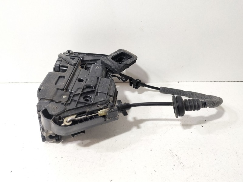 Recambio de cerradura puerta trasera izquierda para volkswagen golf vii (5g1, bq1, be1, be2) 1.6 tdi referencia OEM IAM 5TA83901