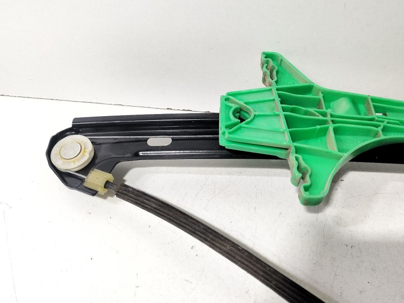 Recambio de elevalunas trasero izquierdo para volkswagen golf vii (5g1, bq1, be1, be2) 1.6 tdi referencia OEM IAM 5G4839461C  
