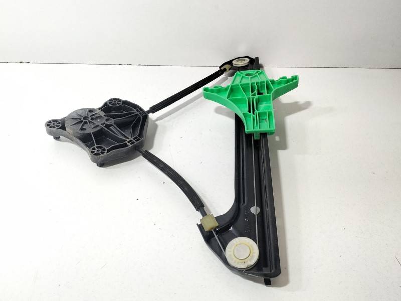 Recambio de elevalunas trasero izquierdo para volkswagen golf vii (5g1, bq1, be1, be2) 1.6 tdi referencia OEM IAM 5G4839461C  