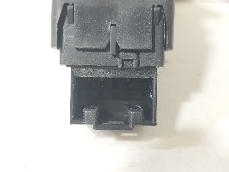 Recambio de mando elevalunas trasero derecho para volkswagen golf vii (5g1, bq1, be1, be2) 1.6 tdi referencia OEM IAM 5G0868345 