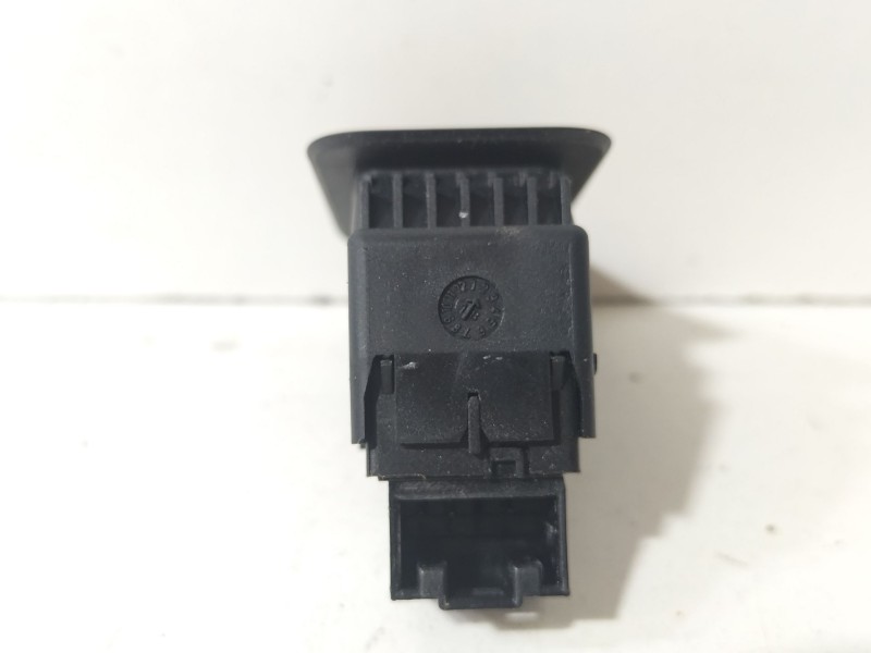 Recambio de mando elevalunas trasero izquierdo para volkswagen golf vii (5g1, bq1, be1, be2) 1.6 tdi referencia OEM IAM 5G086834