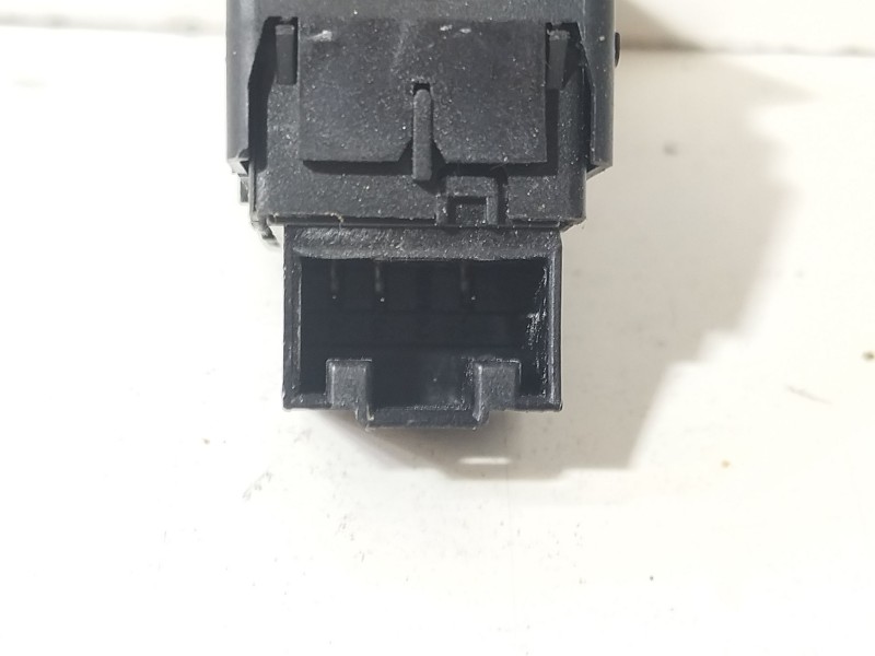 Recambio de mando elevalunas trasero izquierdo para volkswagen golf vii (5g1, bq1, be1, be2) 1.6 tdi referencia OEM IAM 5G086834
