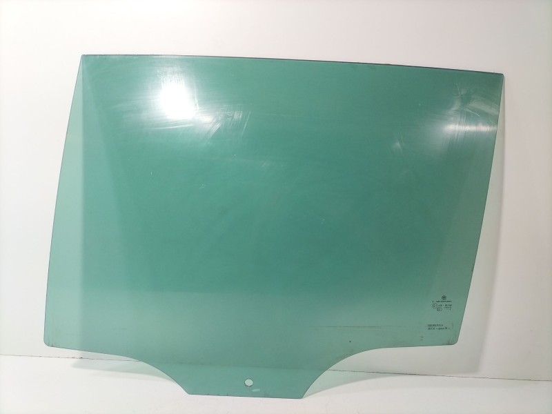Recambio de luna trasera izquierda para volkswagen golf vii (5g1, bq1, be1, be2) 1.6 tdi referencia OEM IAM 5G6845025A  