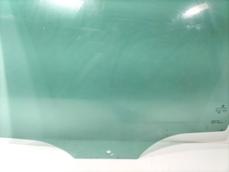 Recambio de luna trasera izquierda para volkswagen golf vii (5g1, bq1, be1, be2) 1.6 tdi referencia OEM IAM 5G6845025A  