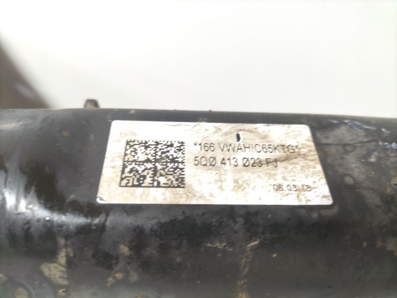Recambio de amortiguador delantero derecho para volkswagen golf vii (5g1, bq1, be1, be2) 1.6 tdi referencia OEM IAM 5Q0413023FJ 