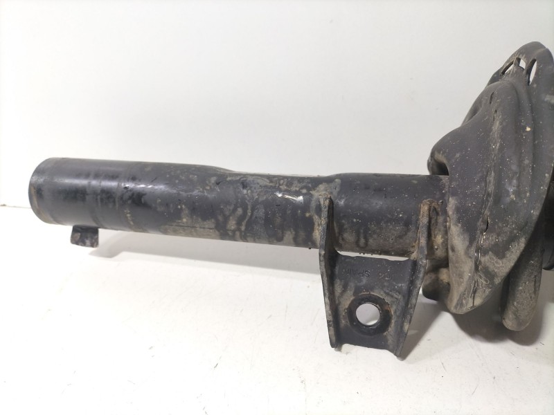 Recambio de amortiguador delantero derecho para volkswagen golf vii (5g1, bq1, be1, be2) 1.6 tdi referencia OEM IAM 5Q0413023FJ 