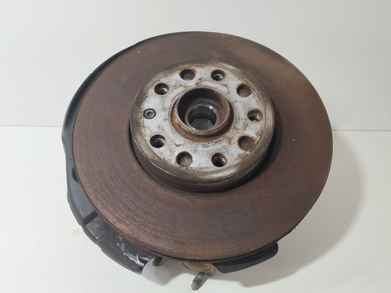 Recambio de mangueta delantera derecha para volkswagen golf vii (5g1, bq1, be1, be2) 1.6 tdi referencia OEM IAM 5Q02560  