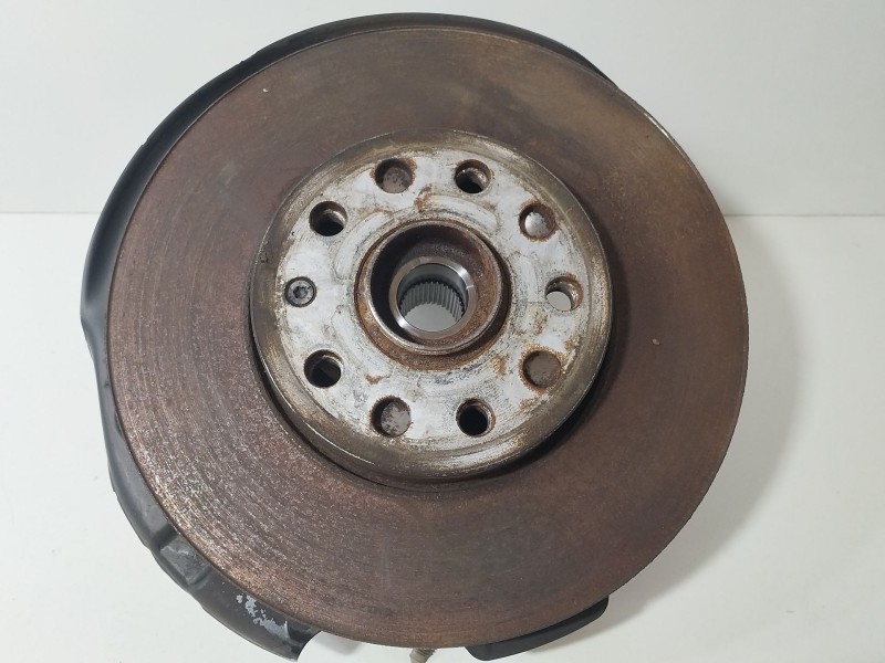 Recambio de mangueta delantera derecha para volkswagen golf vii (5g1, bq1, be1, be2) 1.6 tdi referencia OEM IAM 5Q02560  