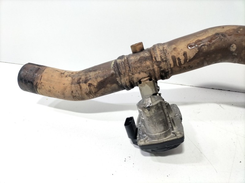 Recambio de tubo escape trasero para volkswagen golf vii (5g1, bq1, be1, be2) 1.6 tdi referencia OEM IAM 5Q0255691K  