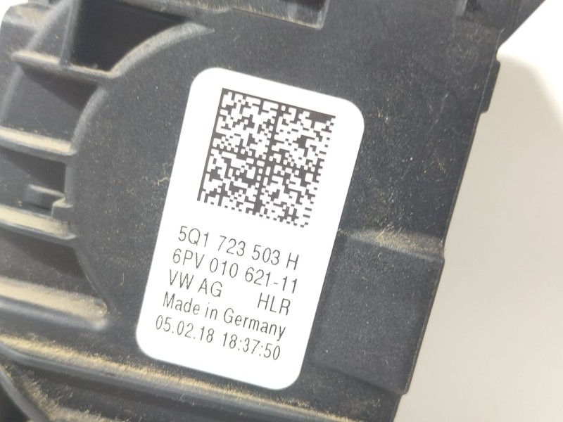 Recambio de pedal acelerador para volkswagen golf vii (5g1, bq1, be1, be2) 1.6 tdi referencia OEM IAM 5Q1723503H  