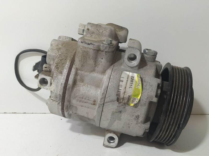 Recambio de compresor aire acondicionado para seat ibiza iv sc (6j1, 6p5) 1.4 referencia OEM IAM 6Q0820808F  