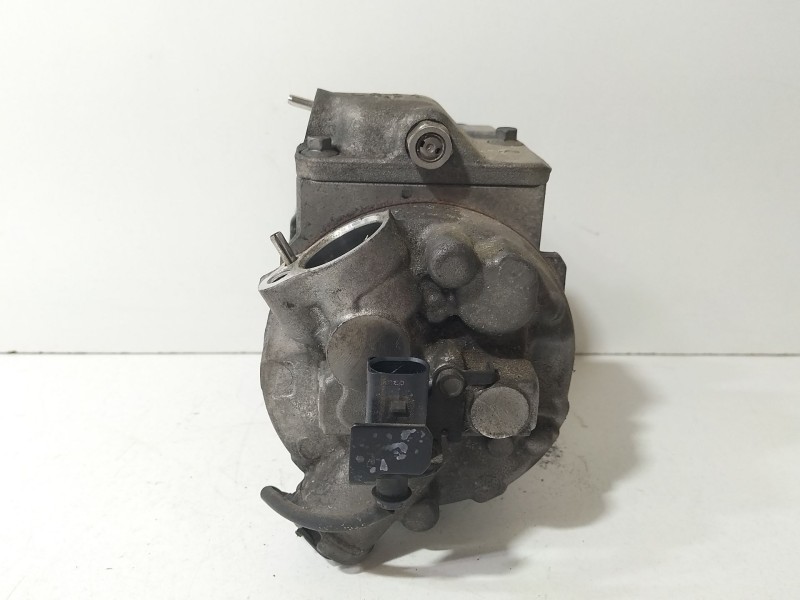 Recambio de compresor aire acondicionado para seat ibiza iv (6j5, 6p1) 1.4 referencia OEM IAM 6Q0820808F  