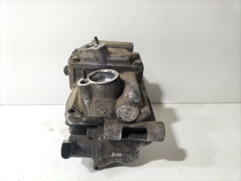Recambio de compresor aire acondicionado para volkswagen passat b6 (3c2) 2.0 tdi referencia OEM IAM 1K0820803G  