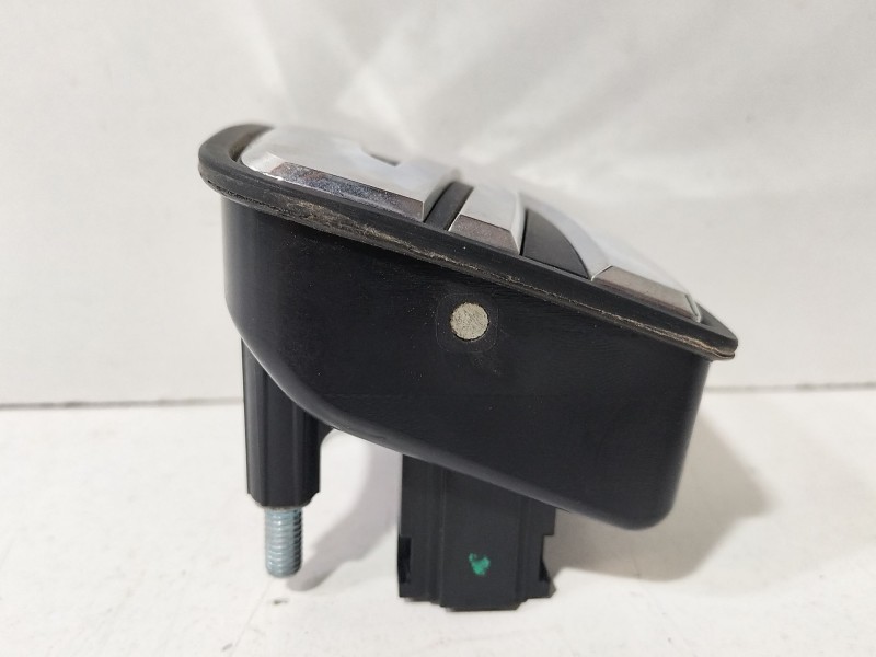 Recambio de maneta exterior porton para seat ibiza iv sc (6j1, 6p5) 1.4 referencia OEM IAM 6J0827565  