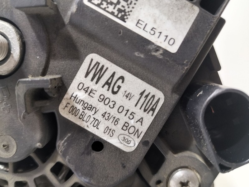 Recambio de alternador para seat ibiza iv st (6j8, 6p8) 1.2 tsi referencia OEM IAM 04E903015A  