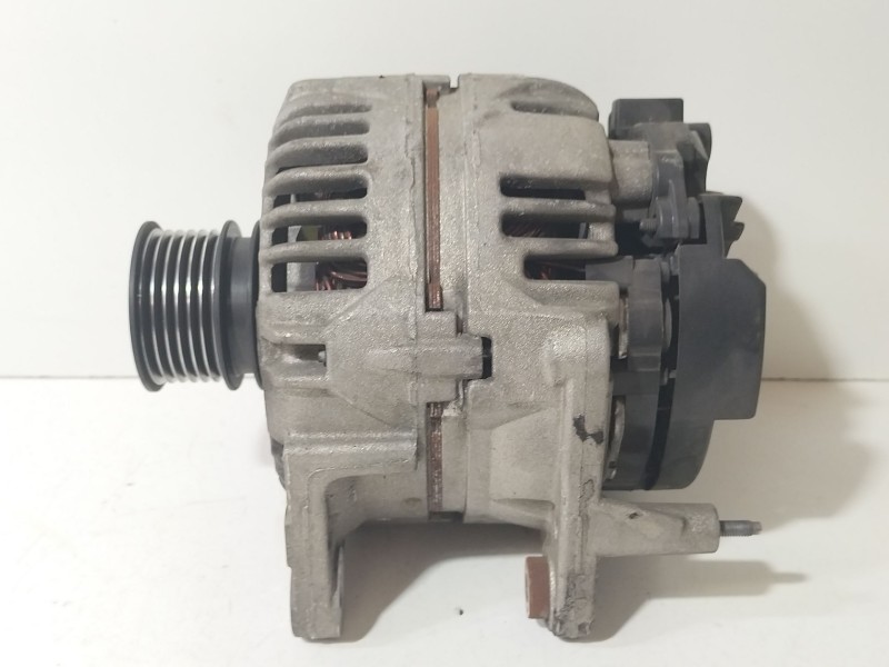 Recambio de alternador para seat ibiza iv (6j5, 6p1) 1.4 referencia OEM IAM 038903025M  