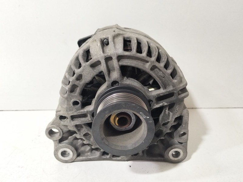 Recambio de alternador para seat ibiza iv (6j5, 6p1) 1.4 referencia OEM IAM 038903025M  