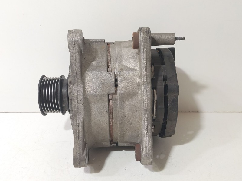 Recambio de alternador para seat ibiza iv (6j5, 6p1) 1.4 referencia OEM IAM 038903025M  