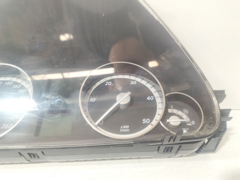 Recambio de cuadro instrumentos para mercedes-benz clase c coupé (cl203) c 220 cdi (203.708) referencia OEM IAM A2035405348  
