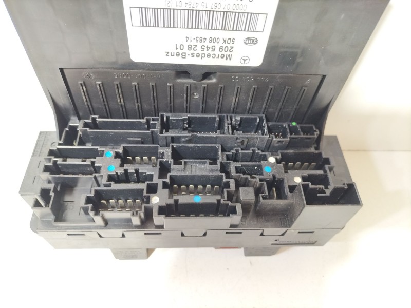 Recambio de caja reles / fusibles para mercedes-benz clase c coupé (cl203) c 220 cdi (203.708) referencia OEM IAM 2095452801  