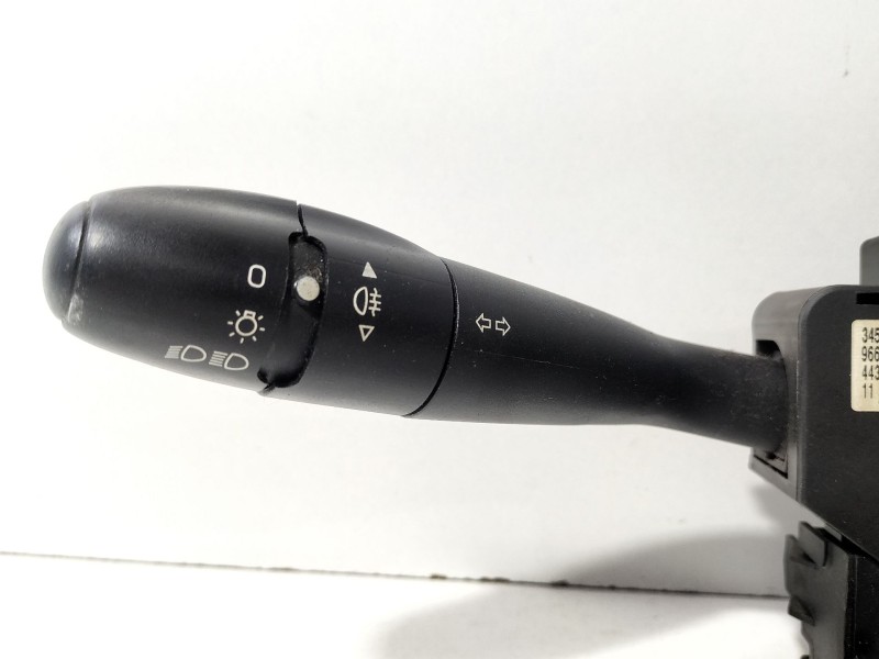 Recambio de mando multifuncion para peugeot 307 (3a/c) 2.0 hdi 90 referencia OEM IAM 96605685XT  