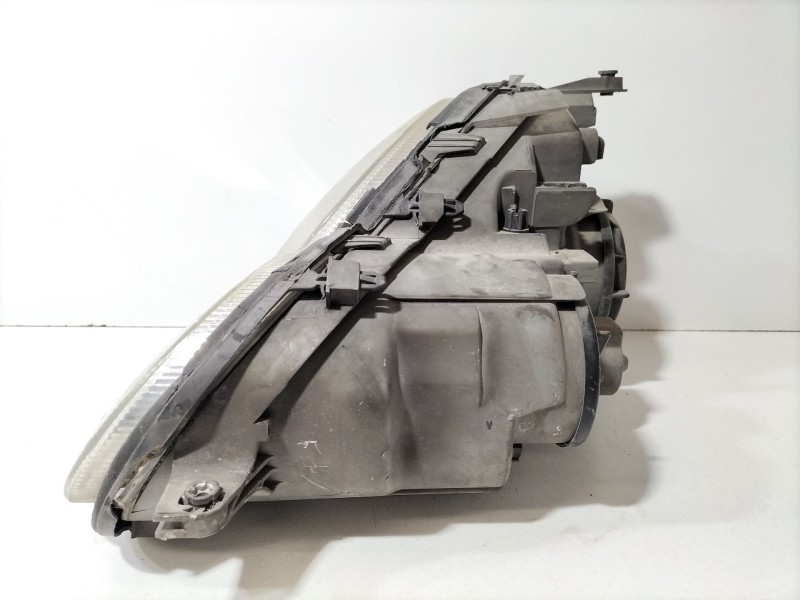 Recambio de faro derecho para mercedes-benz clase c coupé (cl203) c 220 cdi (203.708) referencia OEM IAM 203820425964  