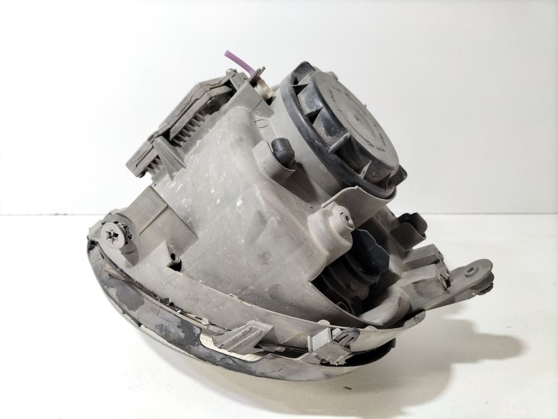 Recambio de faro derecho para mercedes-benz clase c coupé (cl203) c 220 cdi (203.708) referencia OEM IAM 203820425964  