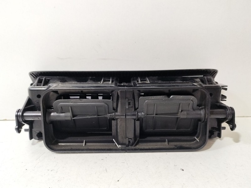 Recambio de rejilla aireadora para mercedes-benz clase c coupé (cl203) c 220 cdi (203.708) referencia OEM IAM A2038303554  
