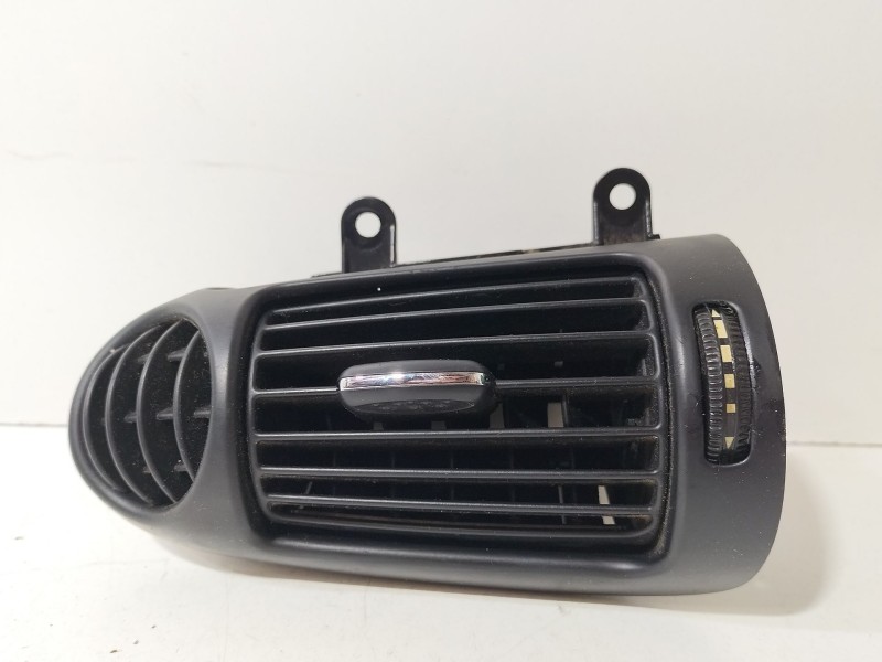 Recambio de rejilla aireadora para mercedes-benz clase c coupé (cl203) c 220 cdi (203.708) referencia OEM IAM A2038302654  