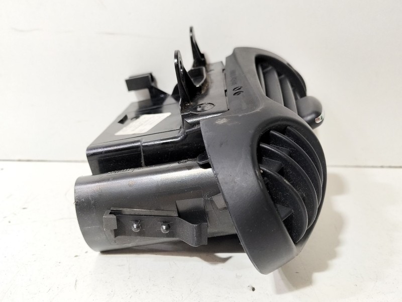 Recambio de rejilla aireadora para mercedes-benz clase c coupé (cl203) c 220 cdi (203.708) referencia OEM IAM A2038302654  
