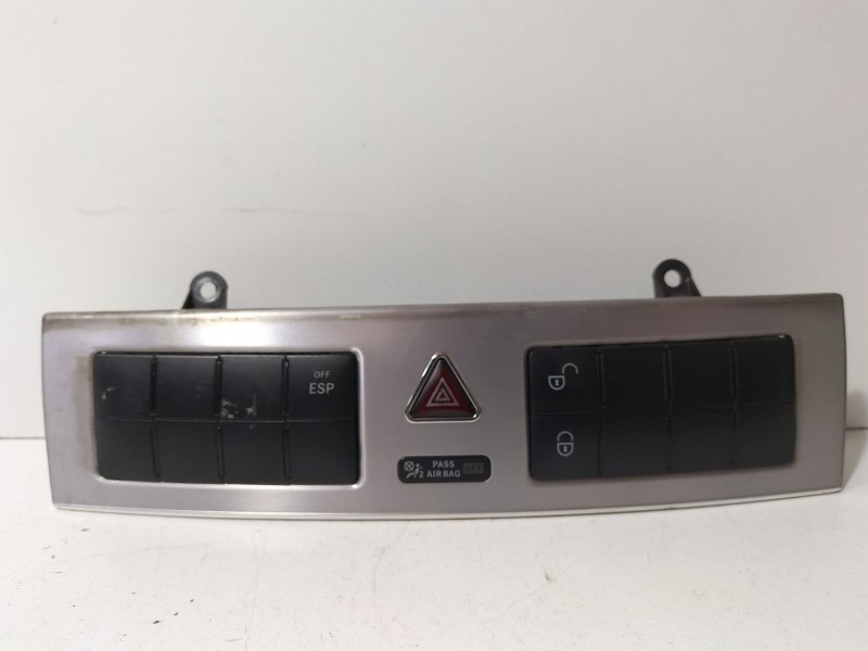 Recambio de warning para mercedes-benz clase c coupé (cl203) c 220 cdi (203.708) referencia OEM IAM 2038707110  