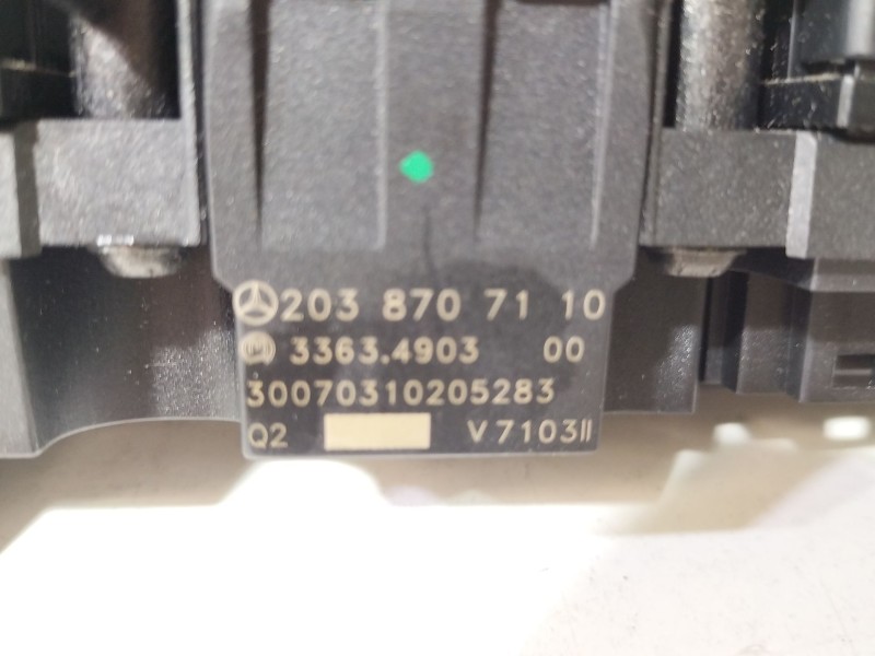 Recambio de warning para mercedes-benz clase c coupé (cl203) c 220 cdi (203.708) referencia OEM IAM 2038707110  