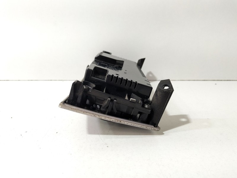 Recambio de mando climatizador para mercedes-benz clase c coupé (cl203) c 220 cdi (203.708) referencia OEM IAM A2038304085  