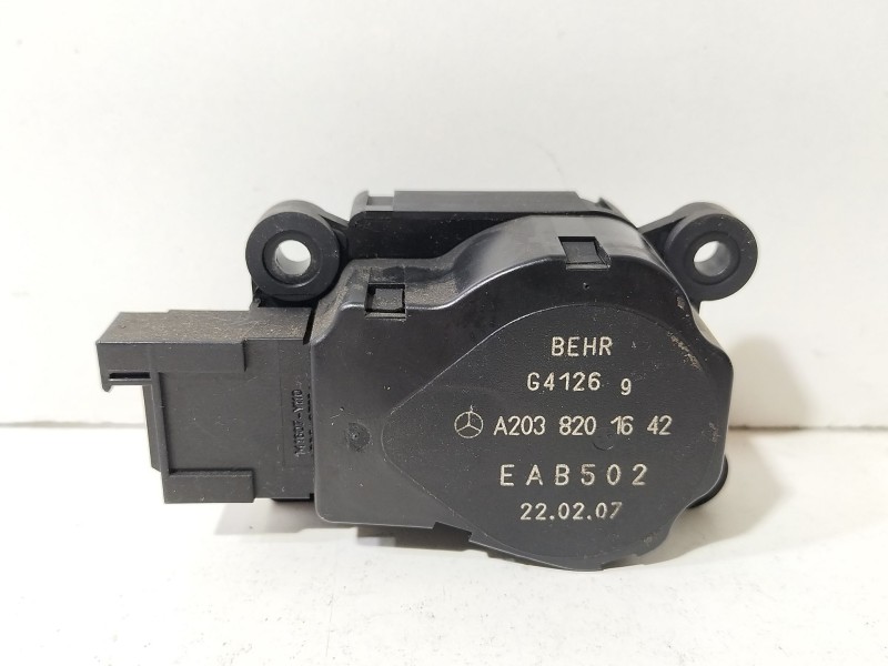 Recambio de motor calefaccion para mercedes-benz clase c coupé (cl203) c 220 cdi (203.708) referencia OEM IAM A2038201642  